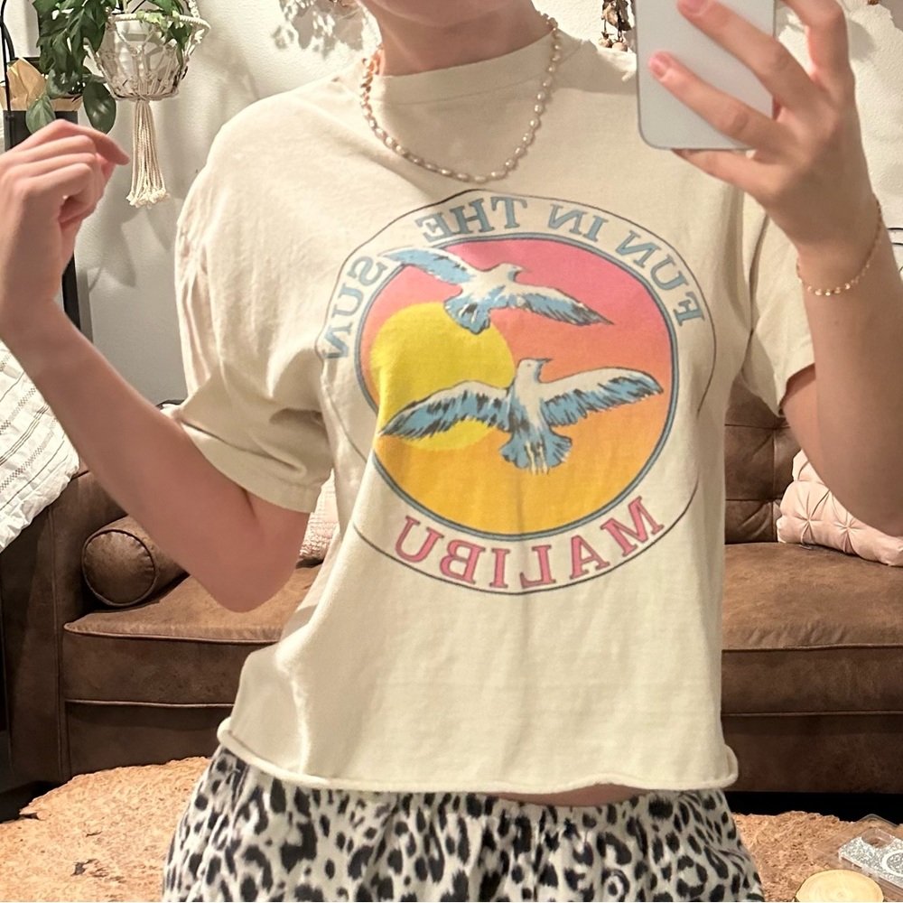 Graphic tee